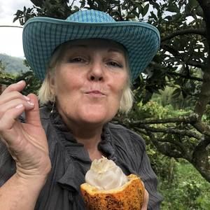 Meet your Posher, Nancy